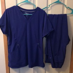 Beyond Scrubs Navy Blue Set
